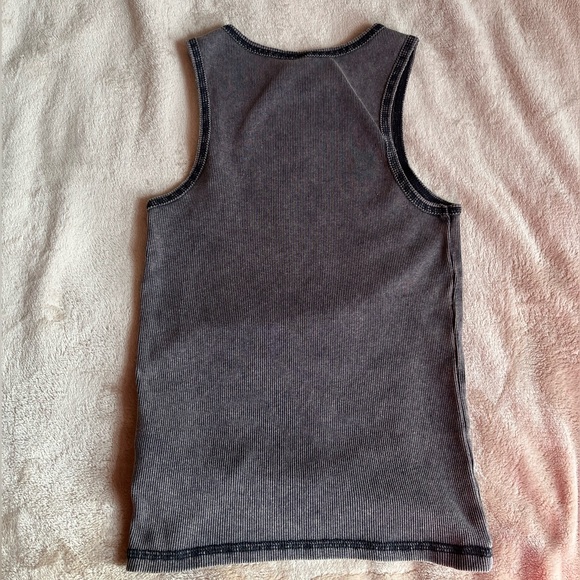 H&M Gray Ribbed Tank Top - Picture 2 of 3